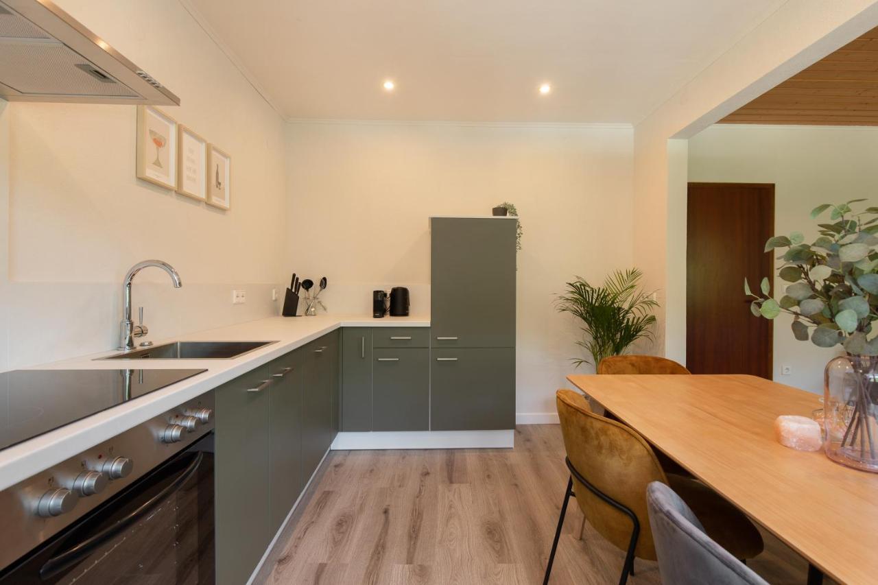 Apartamento Haus Blaue Traube Mit Moselblick Ediger-Eller Exterior foto
