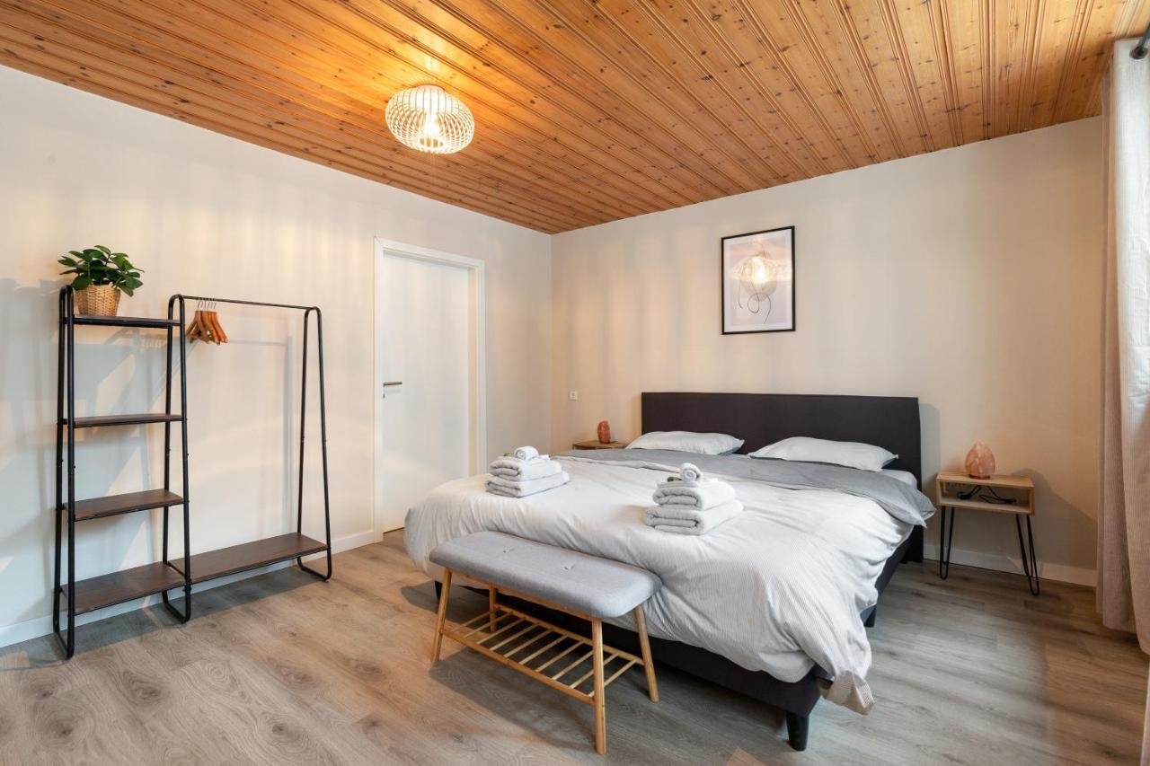 Apartamento Haus Blaue Traube Mit Moselblick Ediger-Eller Exterior foto