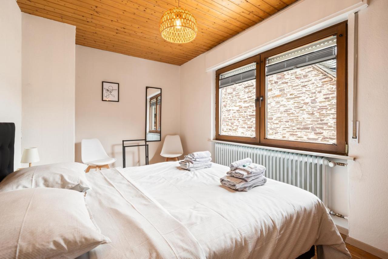 Apartamento Haus Blaue Traube Mit Moselblick Ediger-Eller Exterior foto